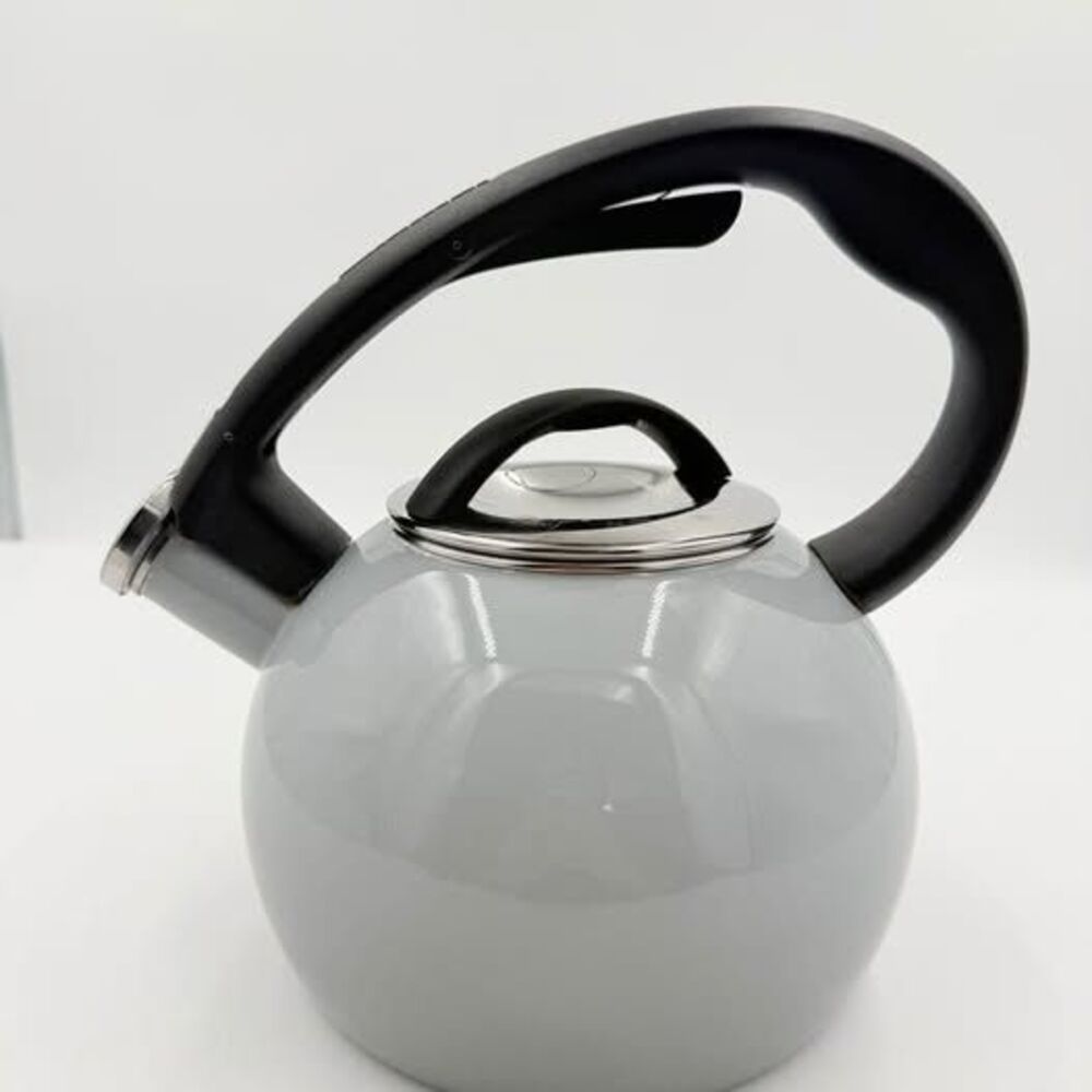 Chantal Whistling Tea Kettle - Light Gray